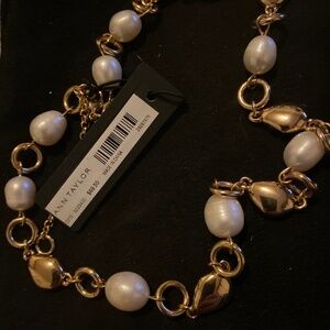 NWT Ann Taylor fresh water pearl gold necklace